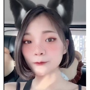 秀人网【白_YL】极品反差萌户外露脸私拍