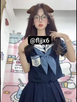 推特福利姬学生妹饭崽最新合集5V781M，校园自拍短片与正片齐全！