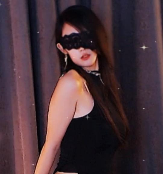 虎牙主播玖颜素颜定制合集5V2.4G，冤大头的选择