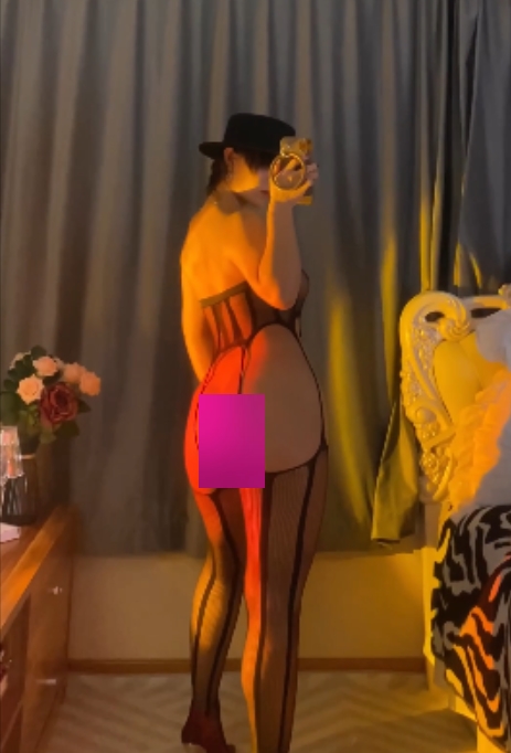 健身网红蜜桃臀女王夏甜最新福利合集74V1.03GB，电报分享