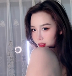 辣条丰满复出福利合集14部1.2G超值精选