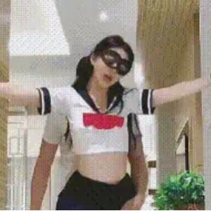 小蓝鸟Vivian翘臀9部2.99G蜜桃臀