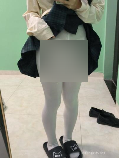 火辣胡椒仔14G推特125V反差少女合集劲爆