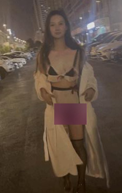 涵涵嫩妹街头小泪4K版2部西萌工作室3.27GB神仙身材