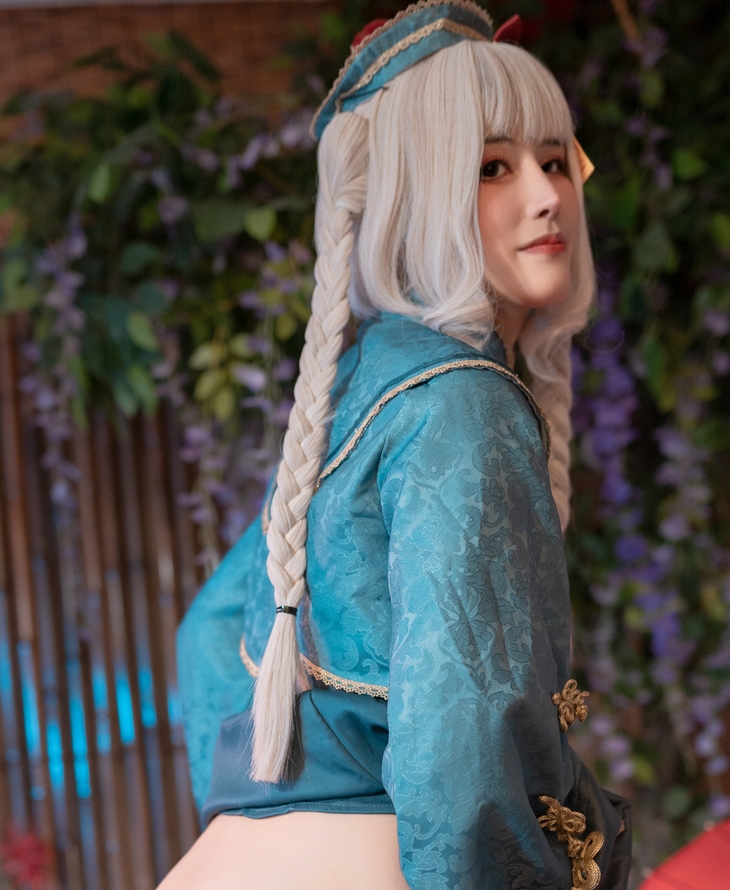 鹿八岁推特绝密作品56套71.8G私房珍藏