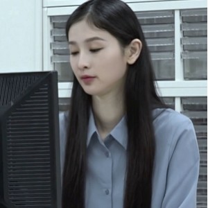 Telegram李沁AI换脸超清福利26部合集0.8G