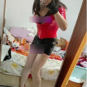 橙子不笑人妖雌堕视频合集29部1.35G推特展示