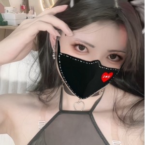 三个橙子酱伪娘视频微博博主37部15.8G诱人合集