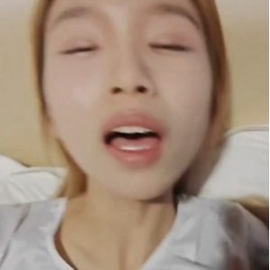 推特银优66良家嫩妹合集33V2.51G太顶了