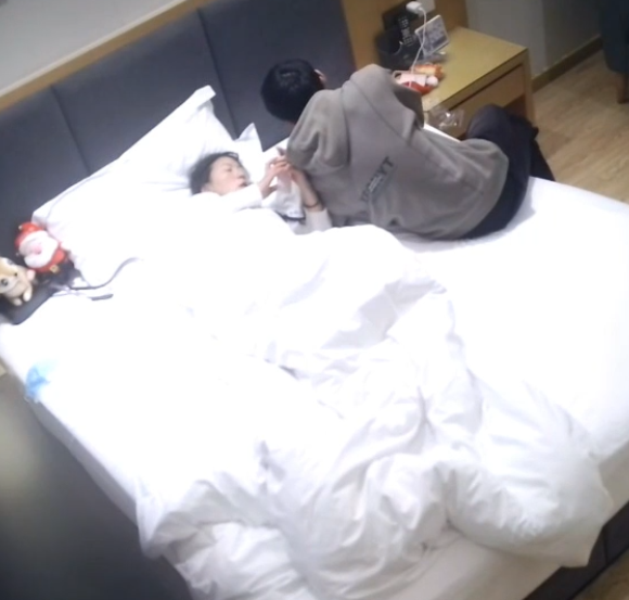 小林天眼酒店圣诞拍摄私人视频合集9部3.6GB超精致