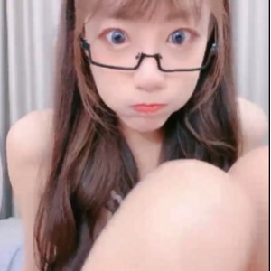 小怡国服反差视频50部32.9G优质珍藏