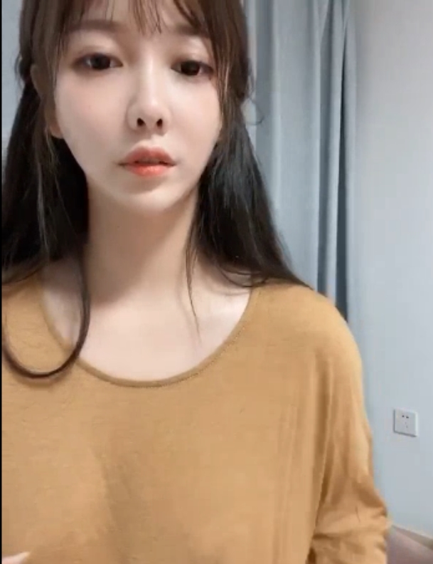 酥柚小奶猫百部合集3.51G甜到发齁深夜福利