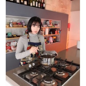 推特香蕉妹Obokozu作品25V合集505G水嫩多汁