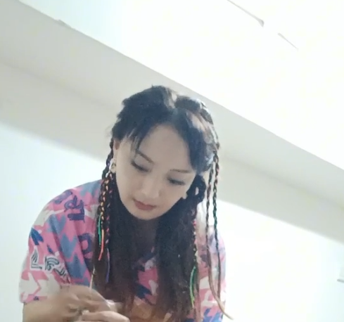 路少VIP福利10部821MBhong deng qu绝密展示