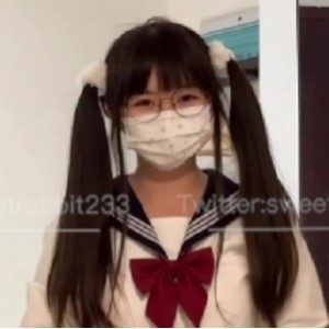 果冻传媒双马尾眼镜妹【软萌兔兔酱】游戏陪玩[2v+1.7G]