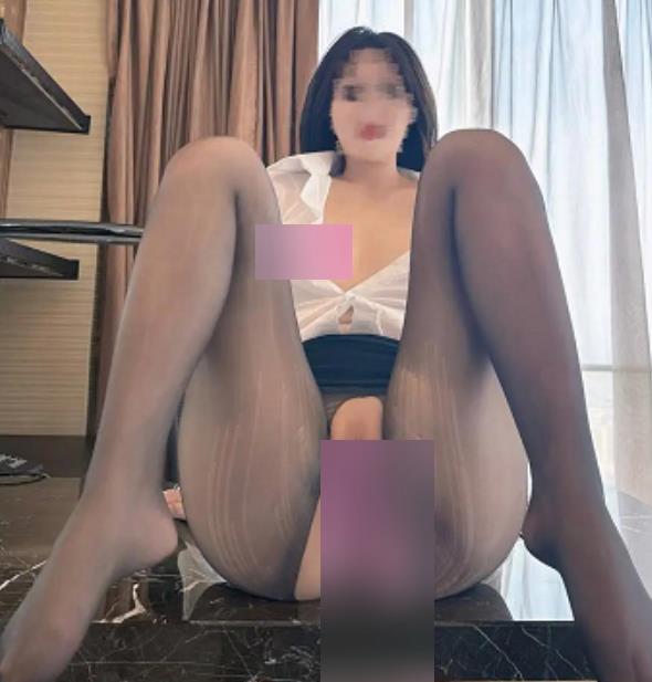 付费合集放逐的灵魂绿帽妻子视频7部1.39G新娘装撩人
