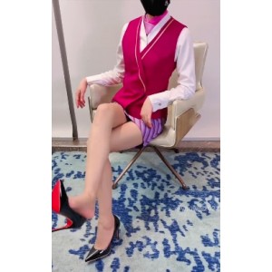 是幼薇儿吖美腿空姐高清650M1V丰腴身材扭动魅惑
