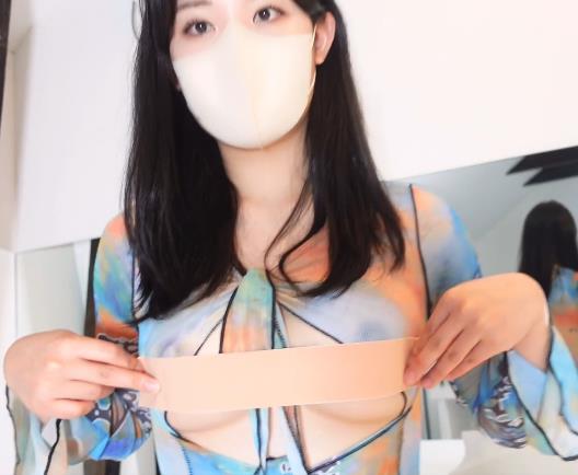 油管瑜伽女神熙百合7月福利4V1.4G超火辣