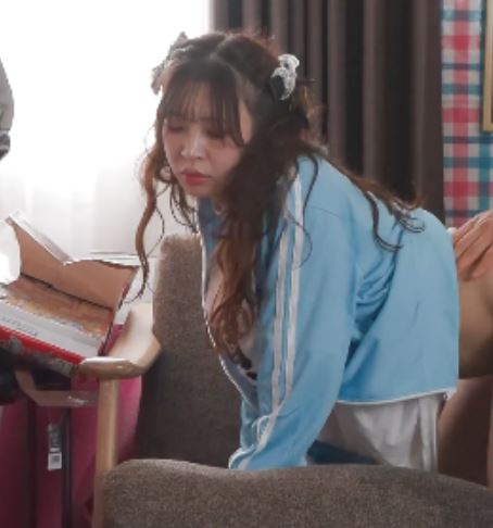 优质OnlyFans尤物体育馆惹火互动10部合集25.3G太感觉了